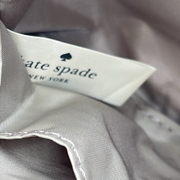 Kate Spade Patent Red and Hot Pink Striped Zip Small Wallet/Bag/Pouch 6" Wide - Picture 10 of 13